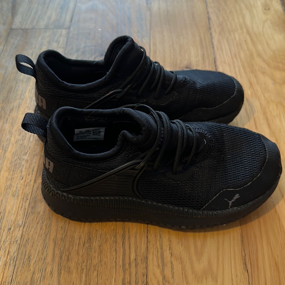 Puma sneakers
